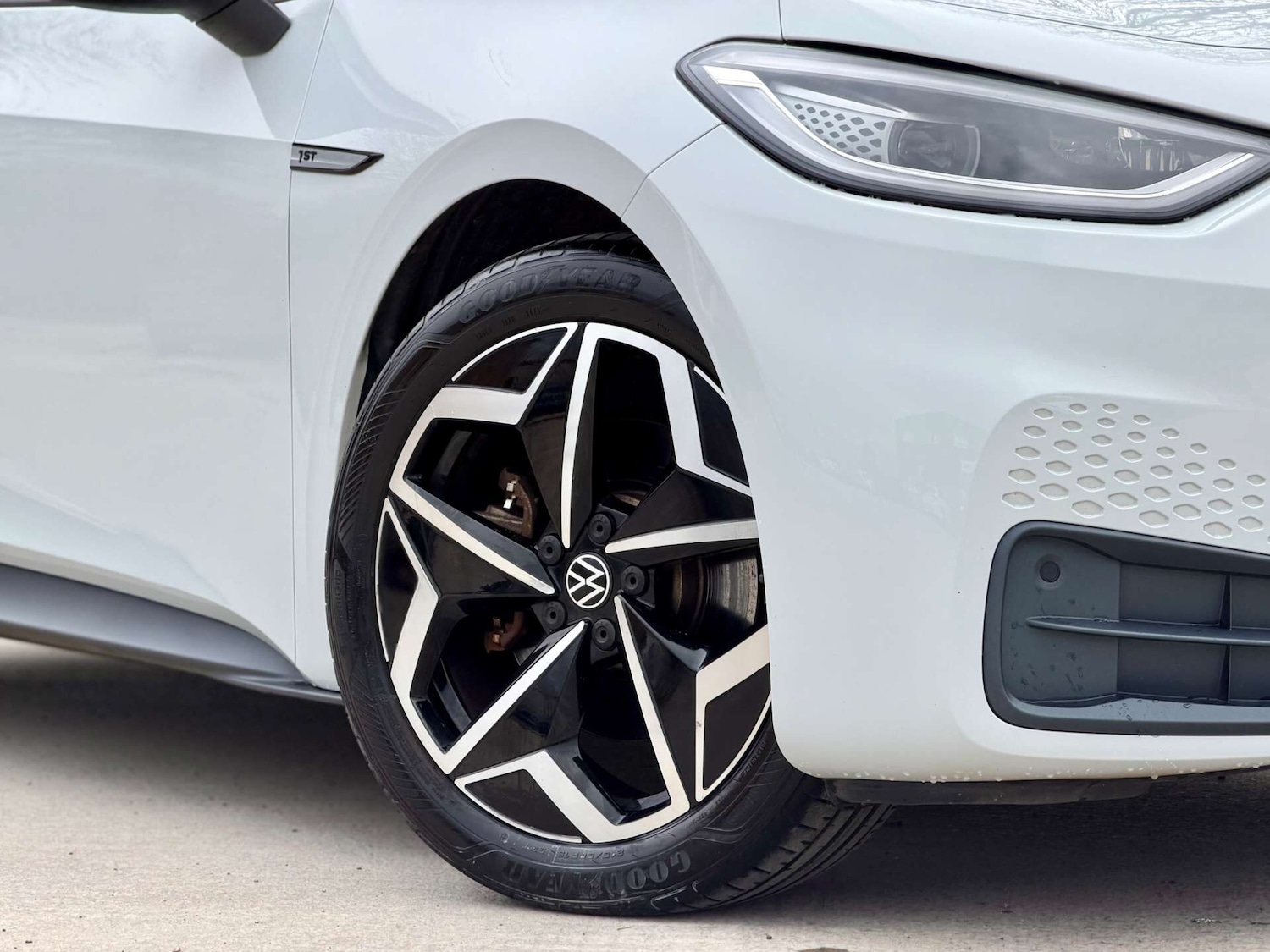 Used Volkswagen ID.3 2020 for sale - 77662054: Photo 6