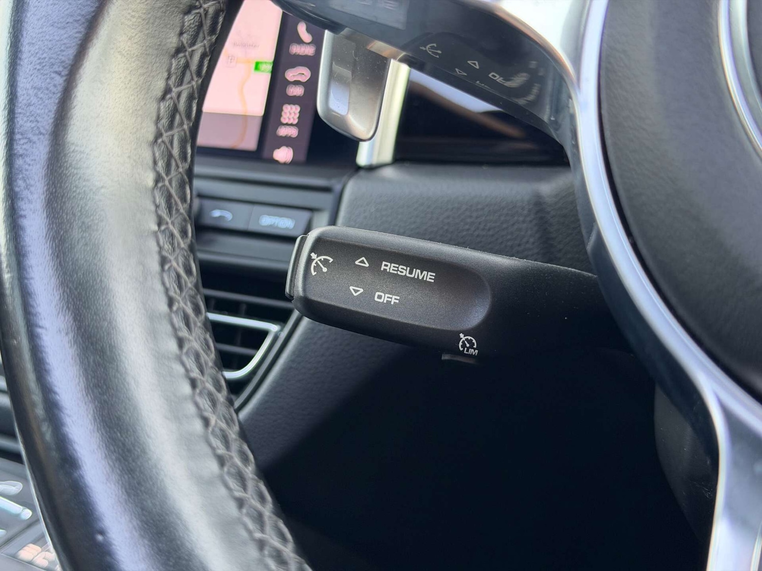 Used Porsche Macan 2019 for sale - 77171378: Photo 34