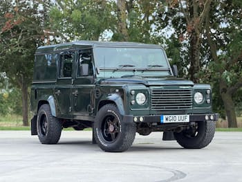 Used Land Rover Defender 2010 for sale - 79819012: Photo
