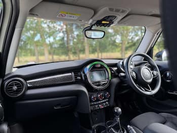 Used MINI Hatch 2019 for sale - 79826117: Photo