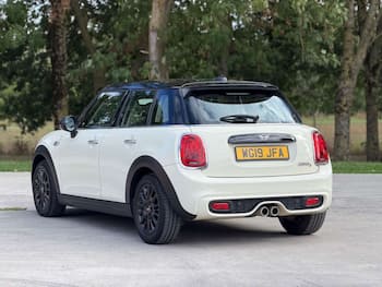 Used MINI Hatch 2019 for sale - 79826117: Photo