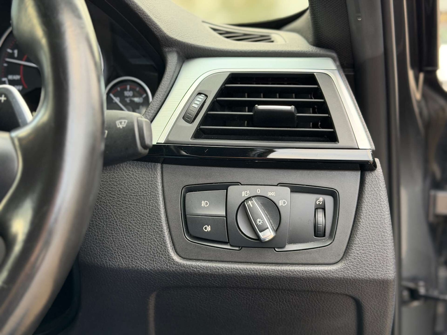 Used BMW 3 Series 2016 for sale - 77286807: Photo 18