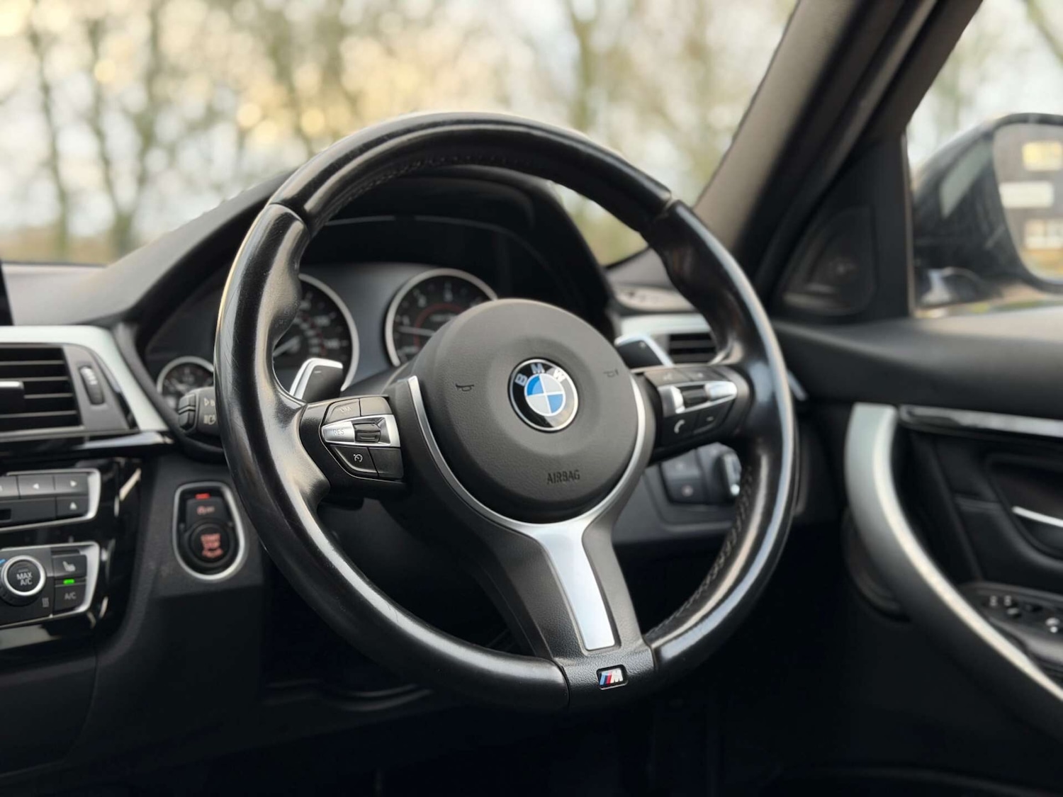 Used BMW 3 Series 2016 for sale - 77286807: Photo 37