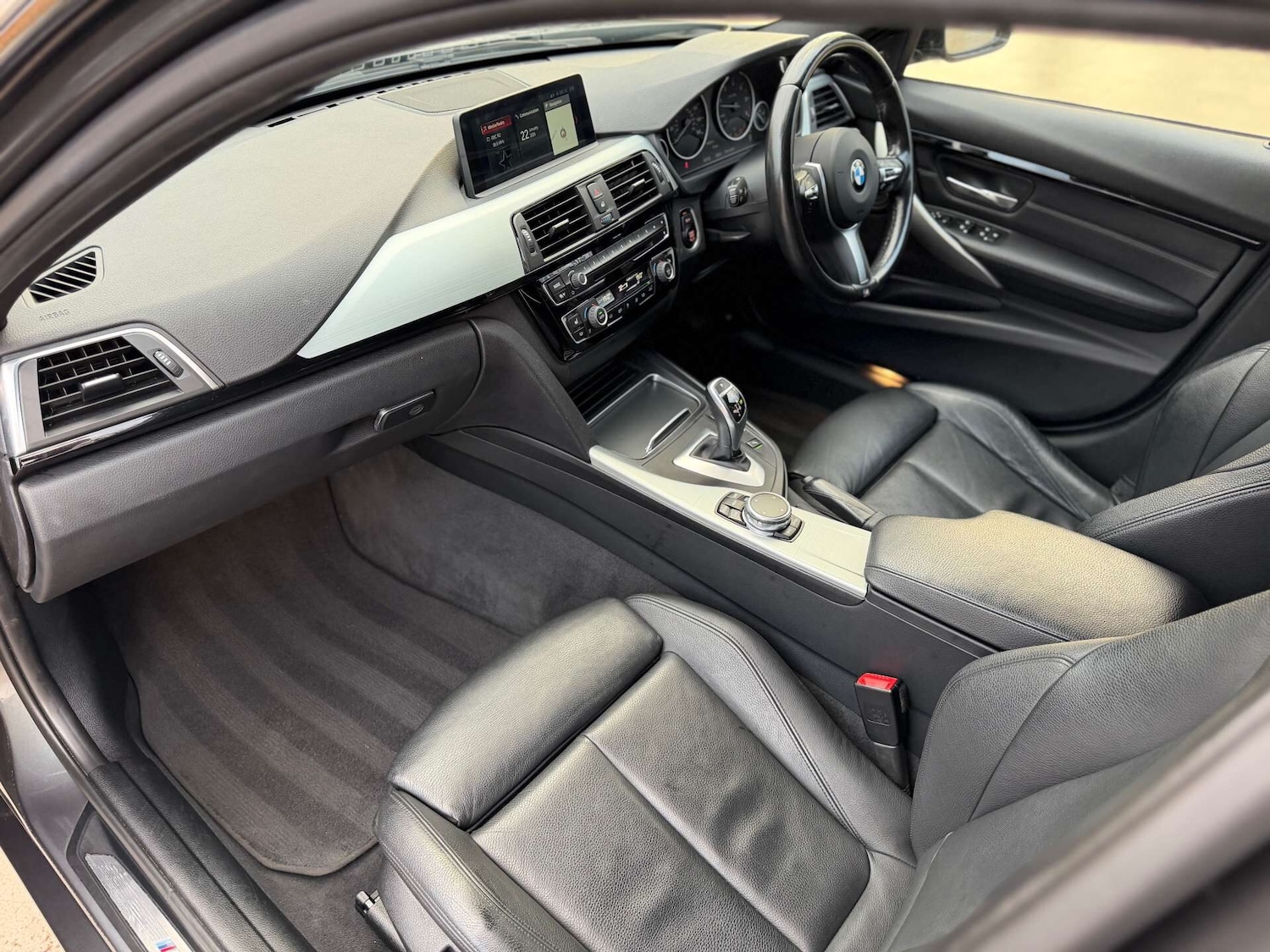 Used BMW 3 Series 2016 for sale - 77286807: Photo 53