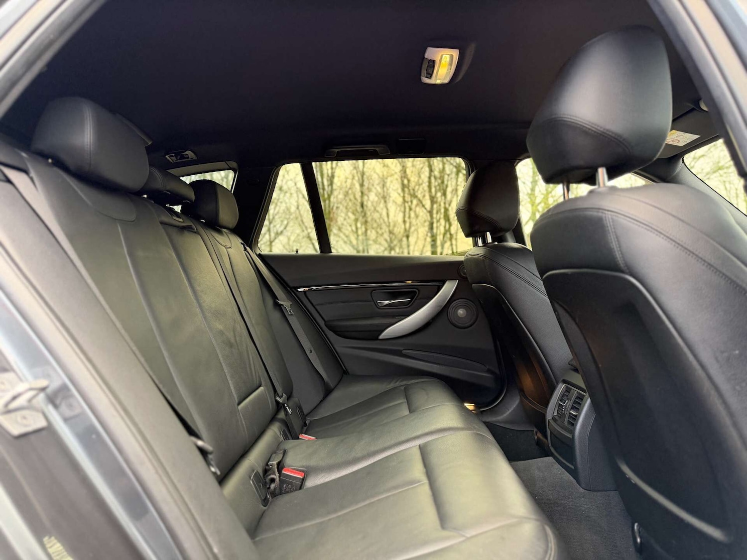 Used BMW 3 Series 2016 for sale - 77286807: Photo 9