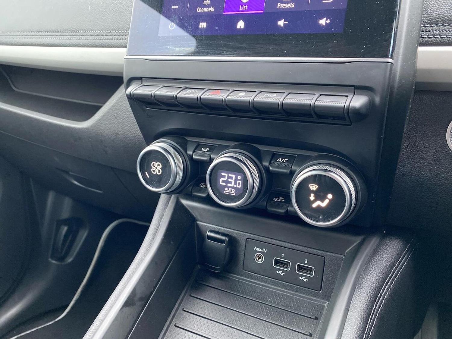 Used Renault Zoe 2021 for sale - 76785213: Photo 12