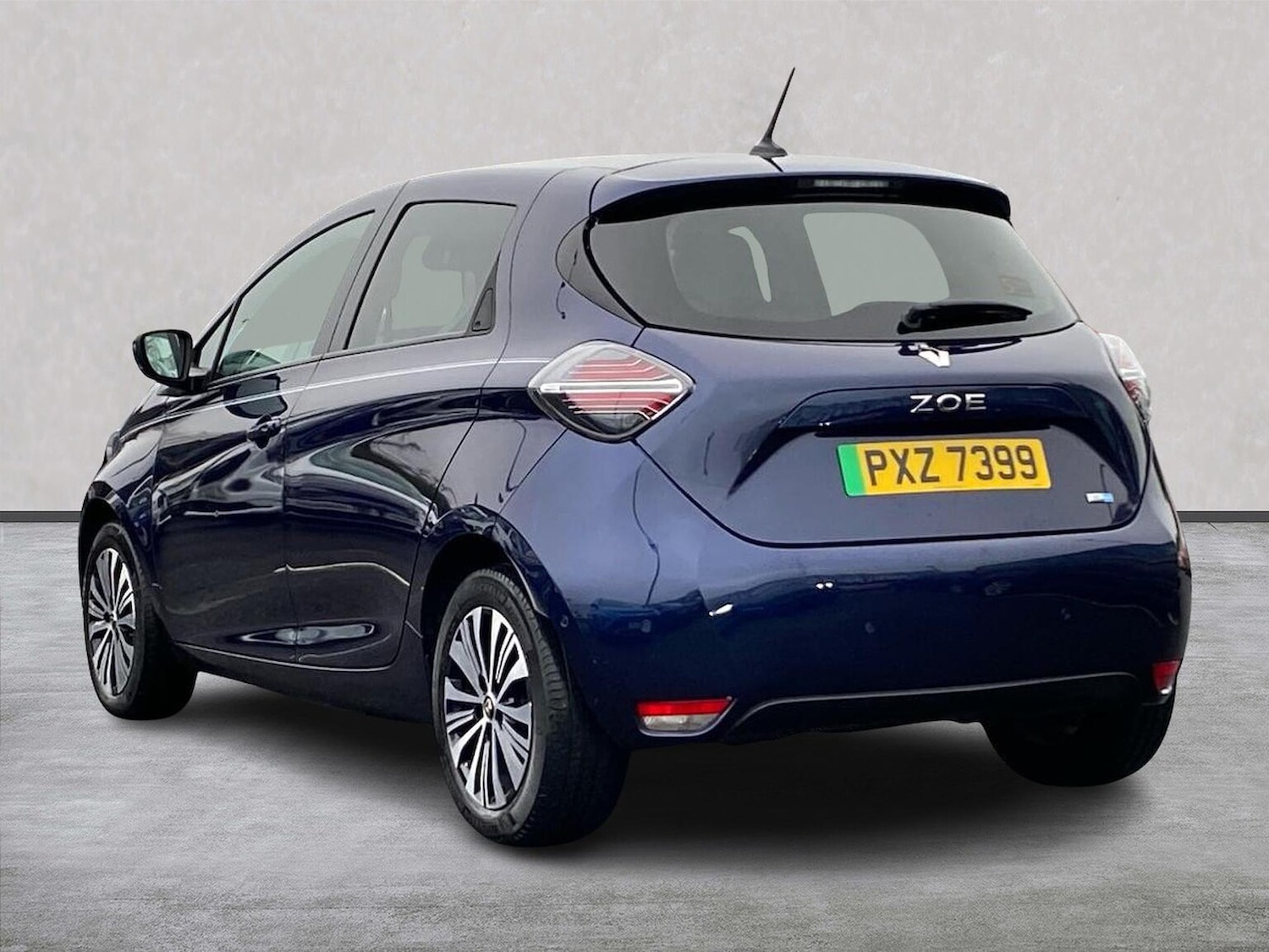 Used Renault Zoe 2021 for sale - 76785213: Photo 2