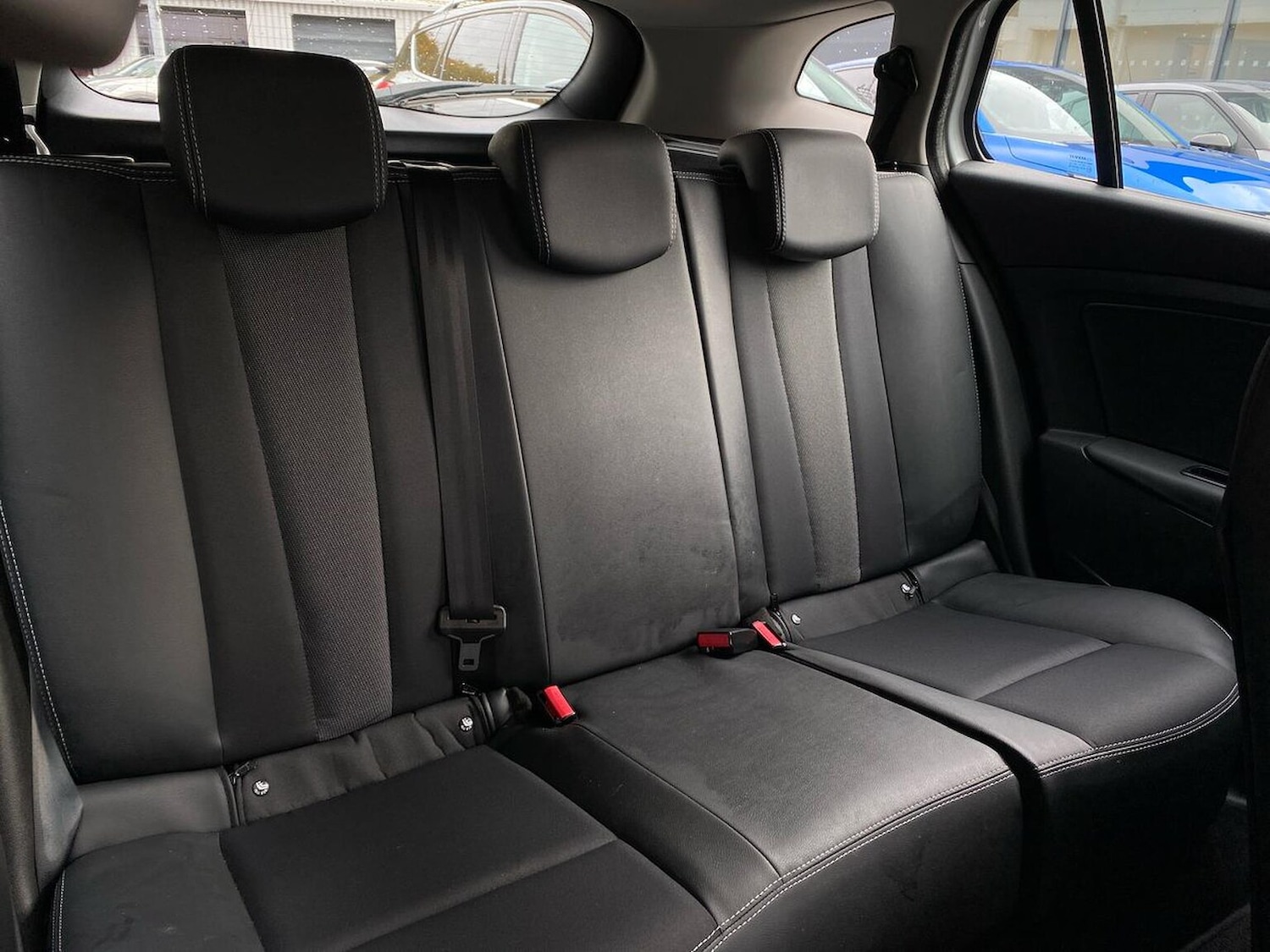 Used Renault Megane 2015 for sale - 76319609: Photo 16