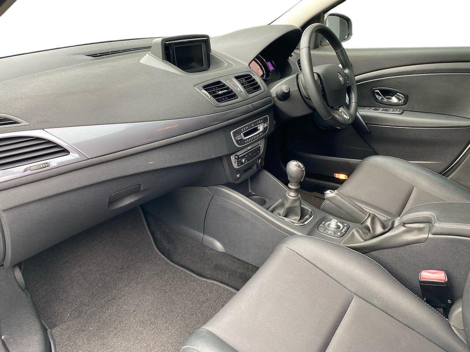 Used Renault Megane 2015 for sale - 76319609: Photo 7