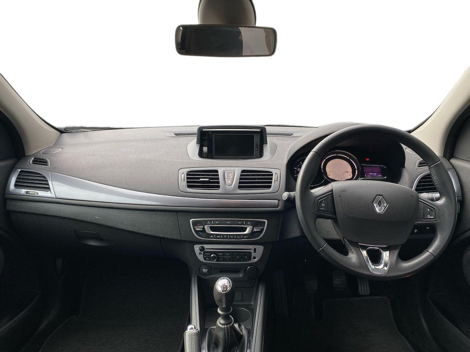 Used Renault Megane 2015 for sale - 76319609: Photo 8