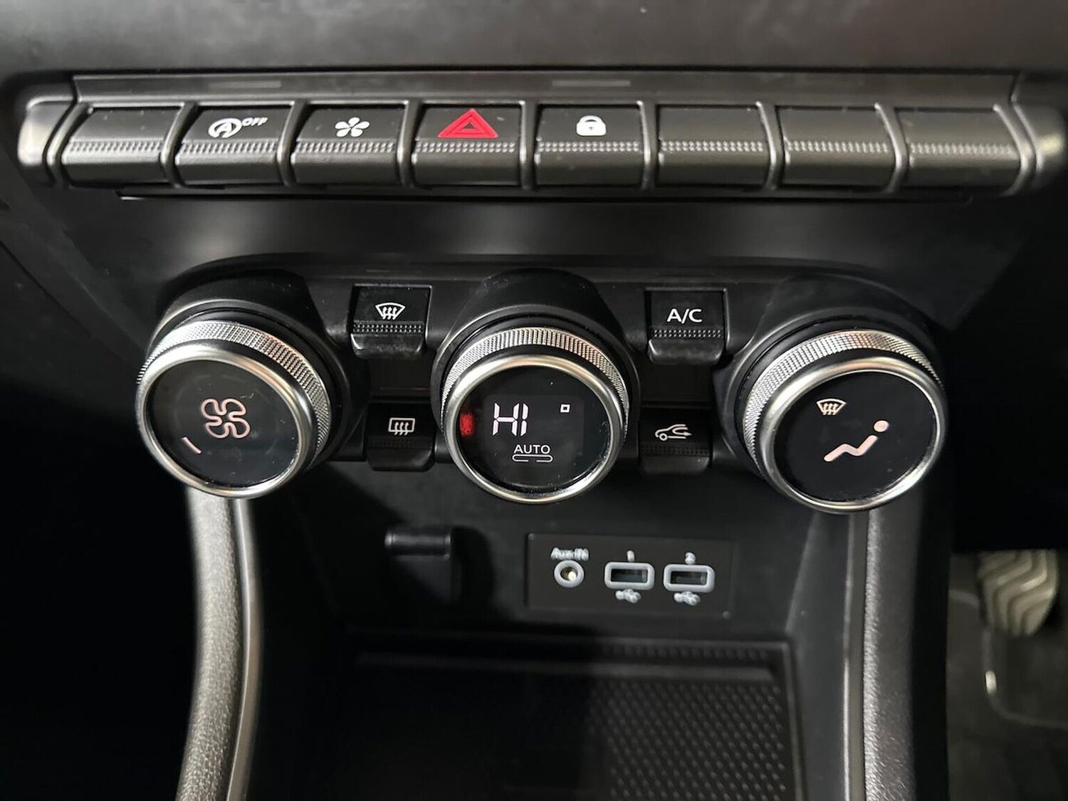 Used Renault Captur 2022 for sale - 78191502: Photo 24