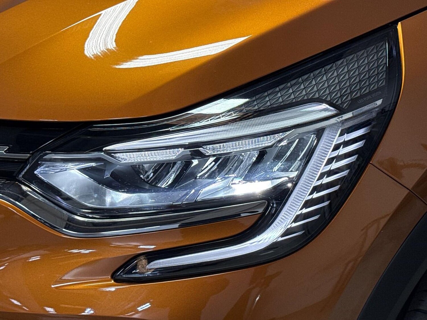 Used Renault Captur 2022 for sale - 78191502: Photo 31