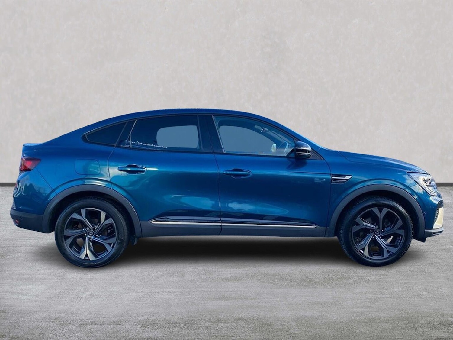 Used Renault Arkana 2023 for sale - 77011913: Photo 19