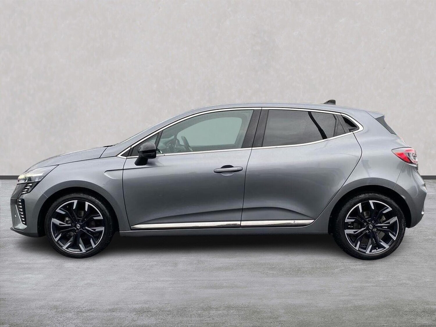 Used Renault Clio 2024 for sale - 76470986: Photo 19