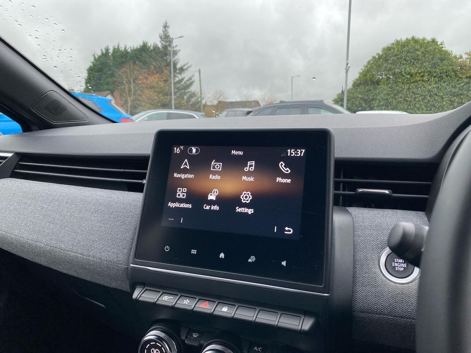 Used Renault Clio 2024 for sale - 76470986: Photo 25