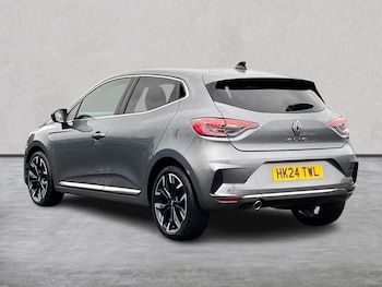 Used Renault Clio 2024 for sale - 76470986: Photo