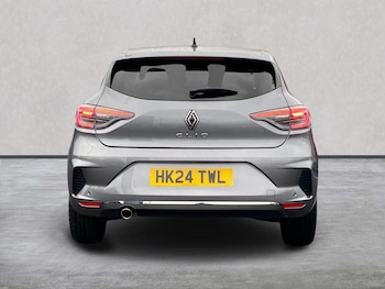 Used Renault Clio 2024 for sale - 76470986: Photo