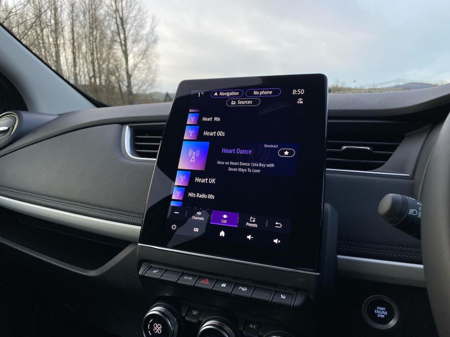 Used Renault Zoe 2022 for sale - 77984019: Photo 11