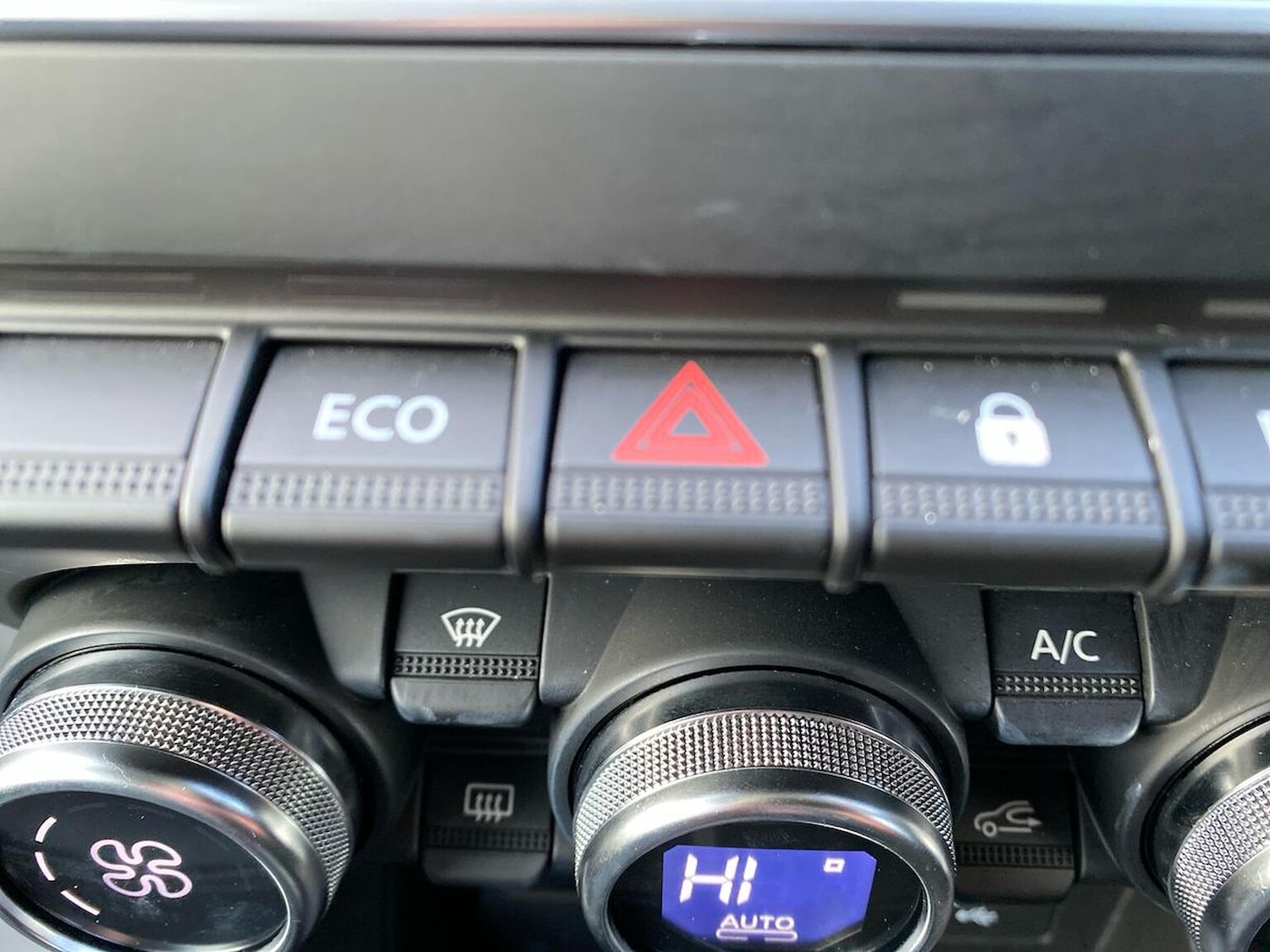 Used Renault Zoe 2022 for sale - 77984019: Photo 22