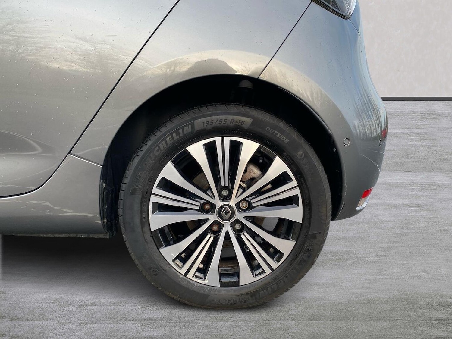 Used Renault Zoe 2022 for sale - 77984019: Photo 6