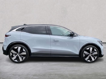 Used Renault Megane E Tech 2024 for sale - 75524008: Photo