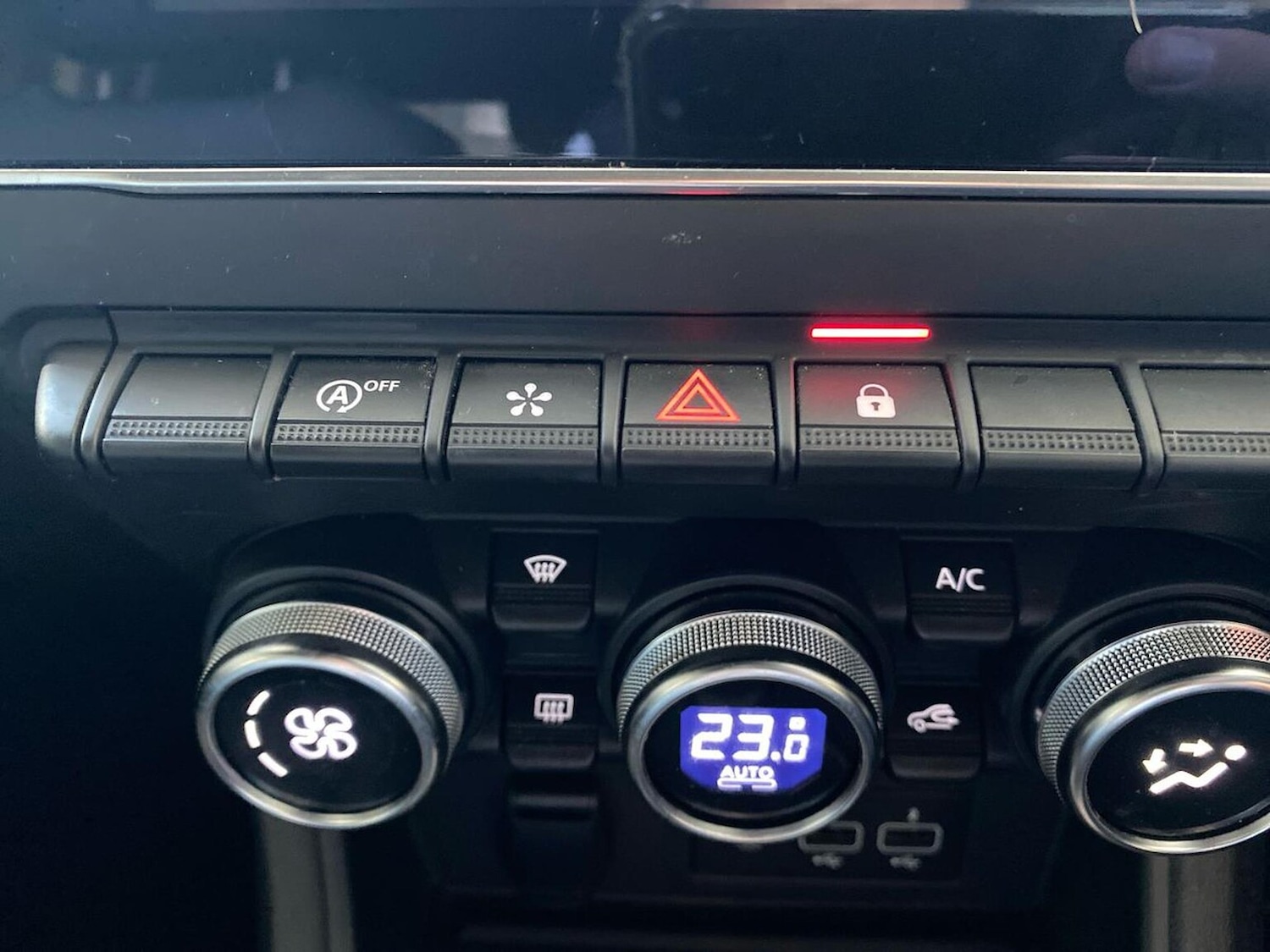 Used Renault Captur 2022 for sale - 76490696: Photo 22