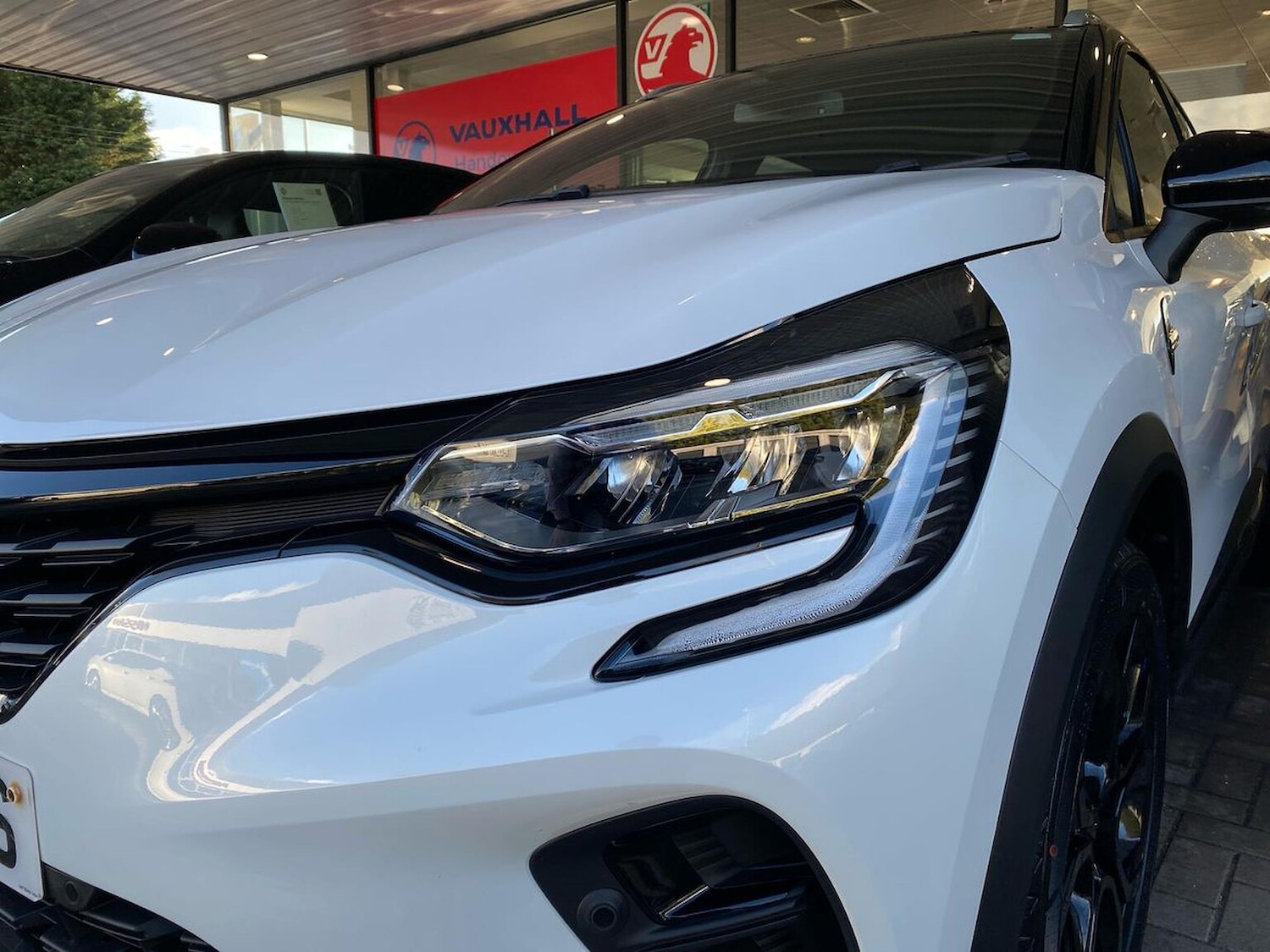 Used Renault Captur 2022 for sale - 76490696: Photo 31