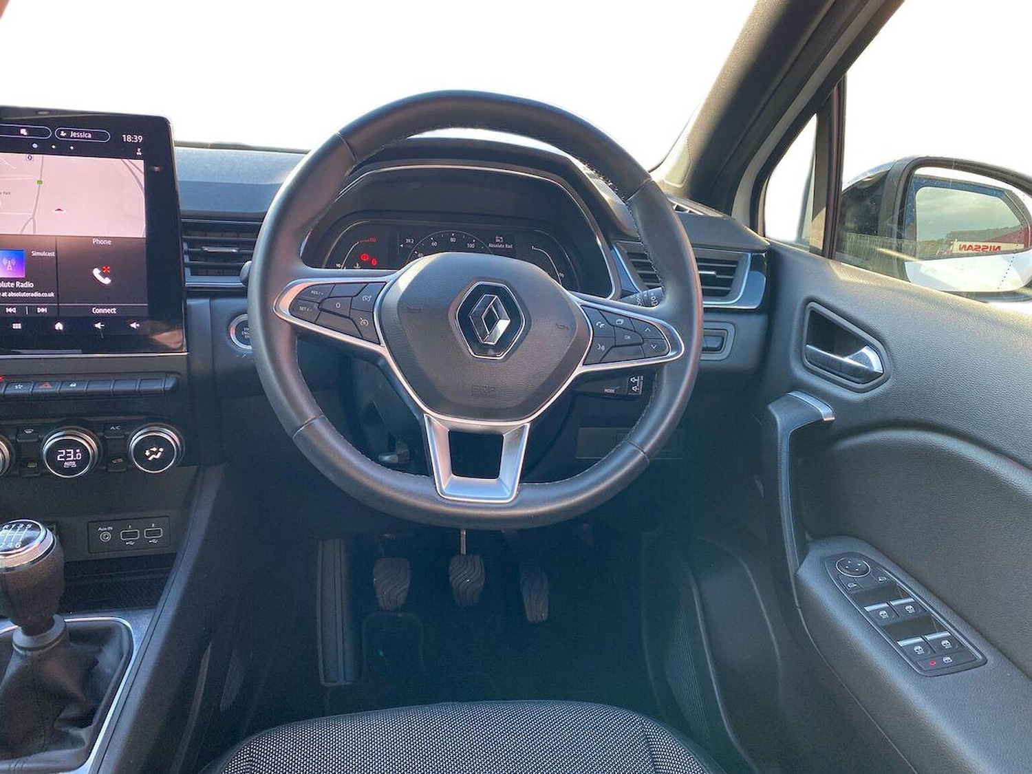 Used Renault Captur 2022 for sale - 76490696: Photo 9