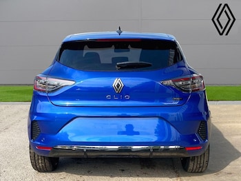 Used Renault Clio 2025 for sale - 75490819: Photo