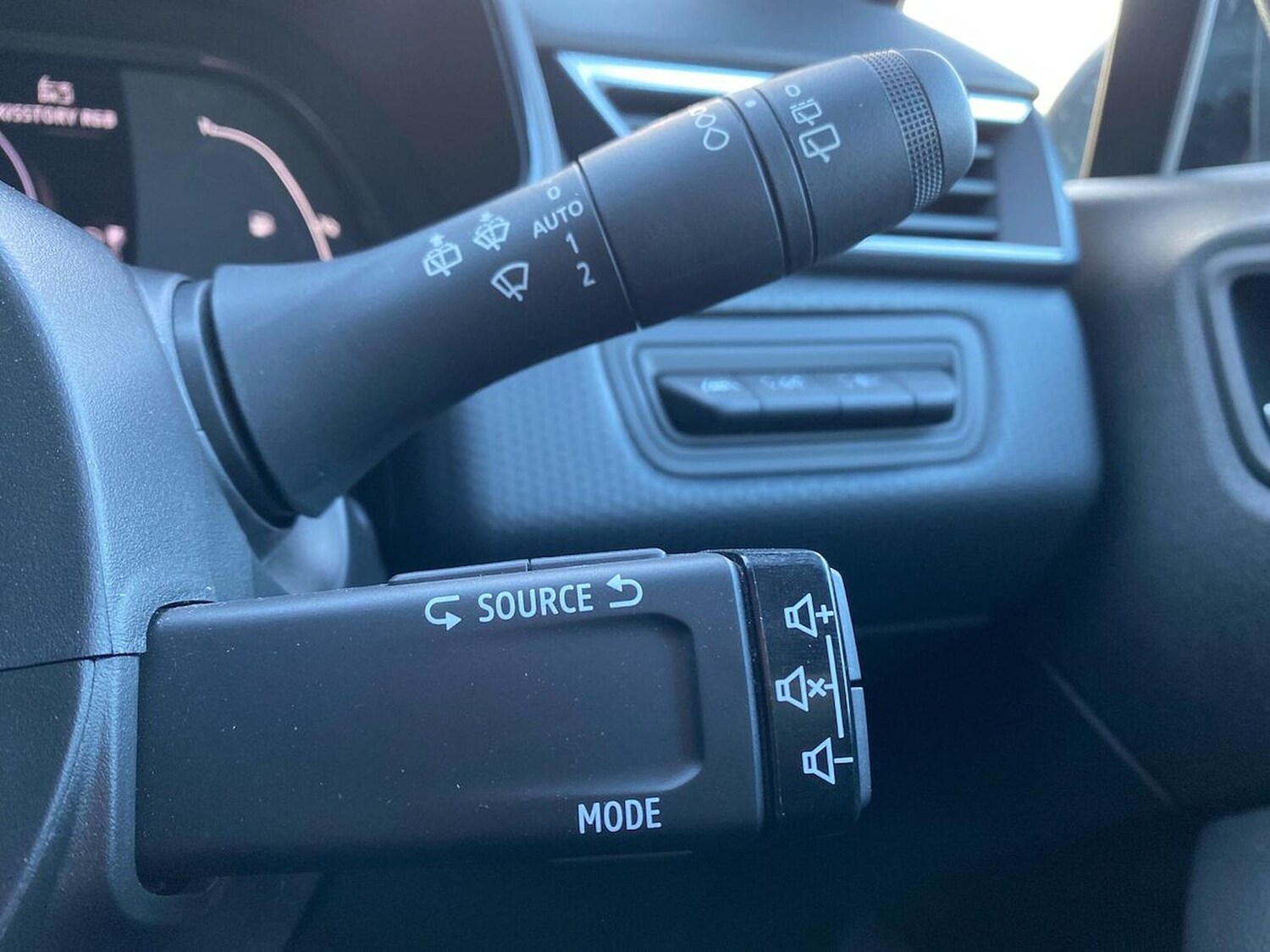 Used Renault Clio 2023 for sale - 77489686: Photo 28