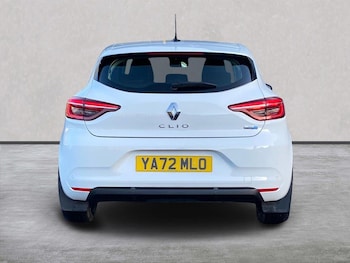 Used Renault Clio 2023 for sale - 77489686: Photo