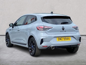 Used Renault Clio 2024 for sale - 79307768: Photo