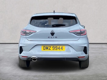 Used Renault Clio 2024 for sale - 79307768: Photo