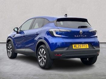 Used Renault Captur 2025 for sale - 79114865: Photo