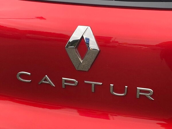 Used Renault Captur 2020 for sale - 76257778: Photo 32