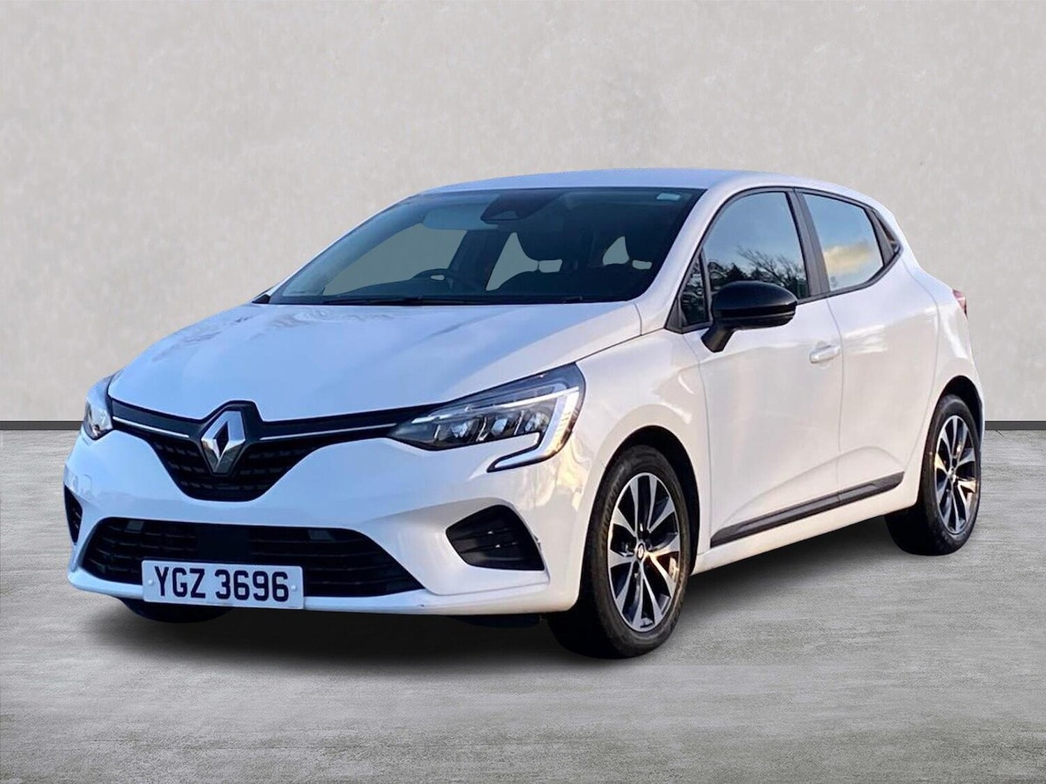 Used Renault Clio 2023 for sale - 77845368: Photo 20