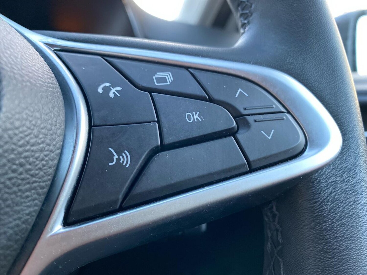 Used Renault Clio 2023 for sale - 77845368: Photo 26