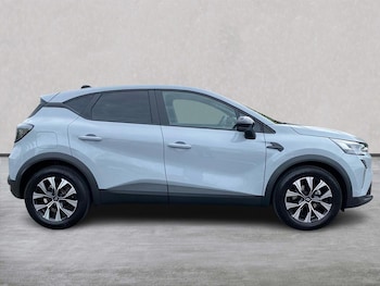 Used Renault Captur 2026 for sale - 78616434: Photo