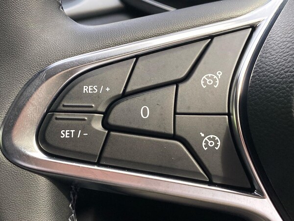 Used Renault Captur 2023 for sale - 75524042: Photo 25