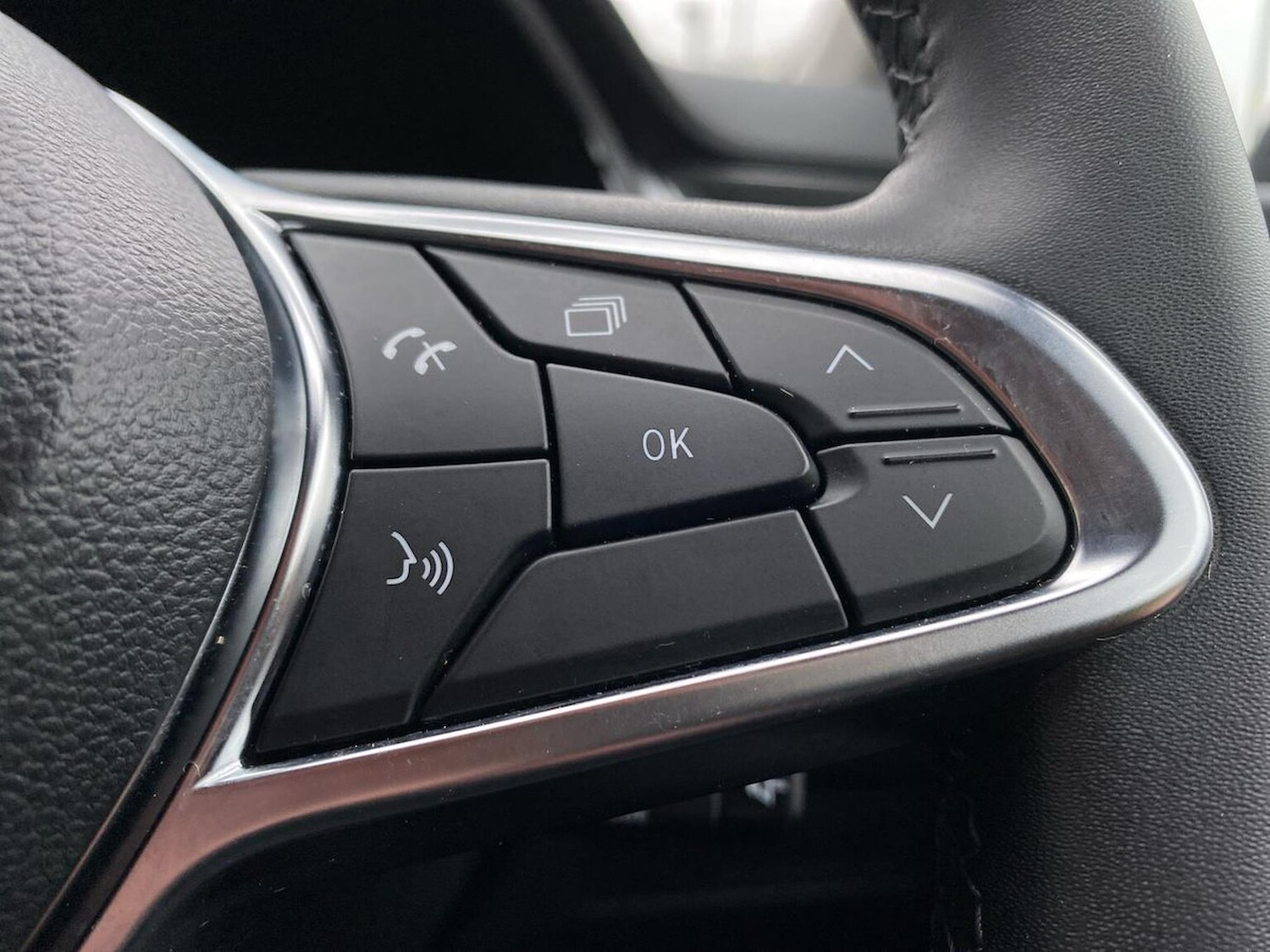 Used Renault Captur 2024 for sale - 76187055: Photo 26