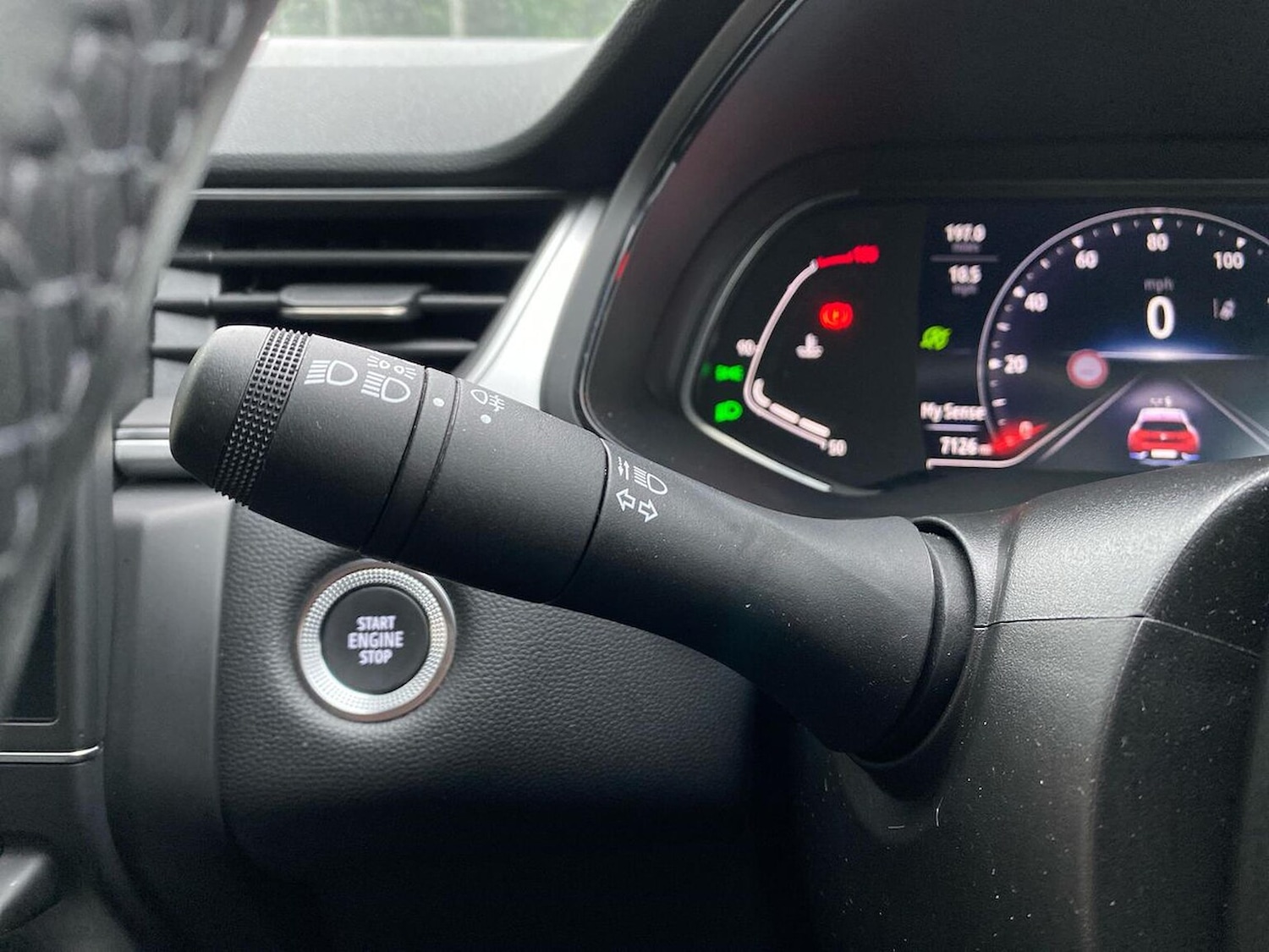 Used Renault Captur 2024 for sale - 76187055: Photo 29