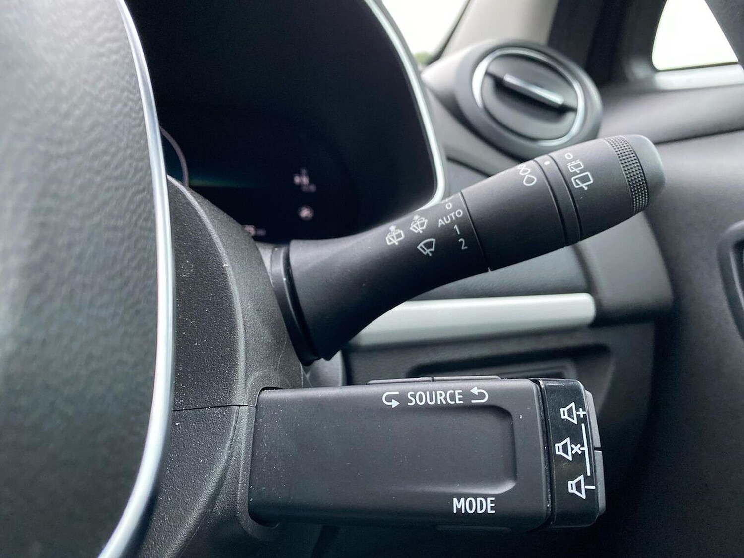 Used Renault Zoe 2021 for sale - 76470989: Photo 28