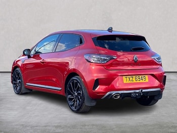 Used Renault Clio 2024 for sale - 75907236: Photo