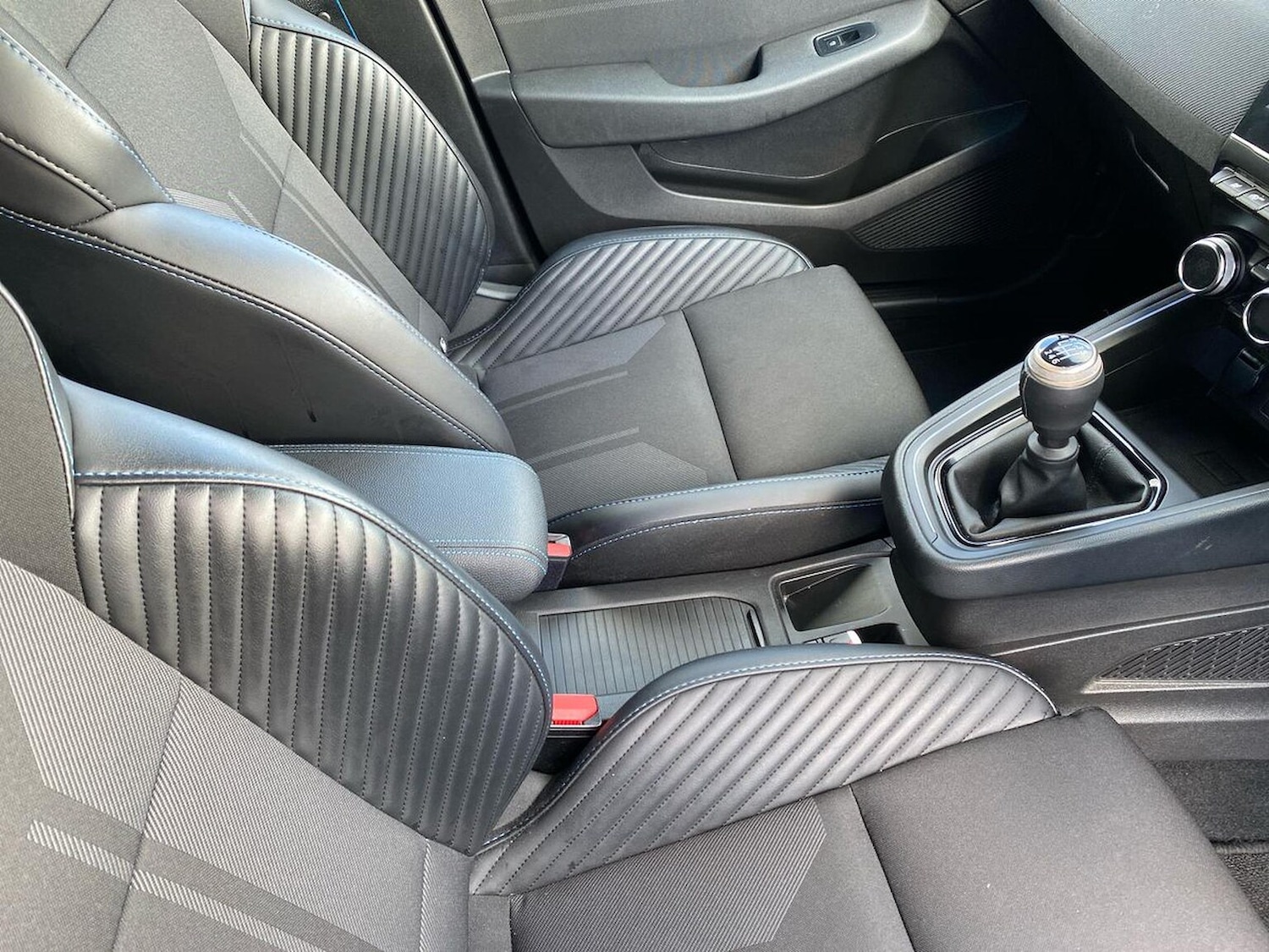 Used Renault Clio 2024 for sale - 76082456: Photo 13