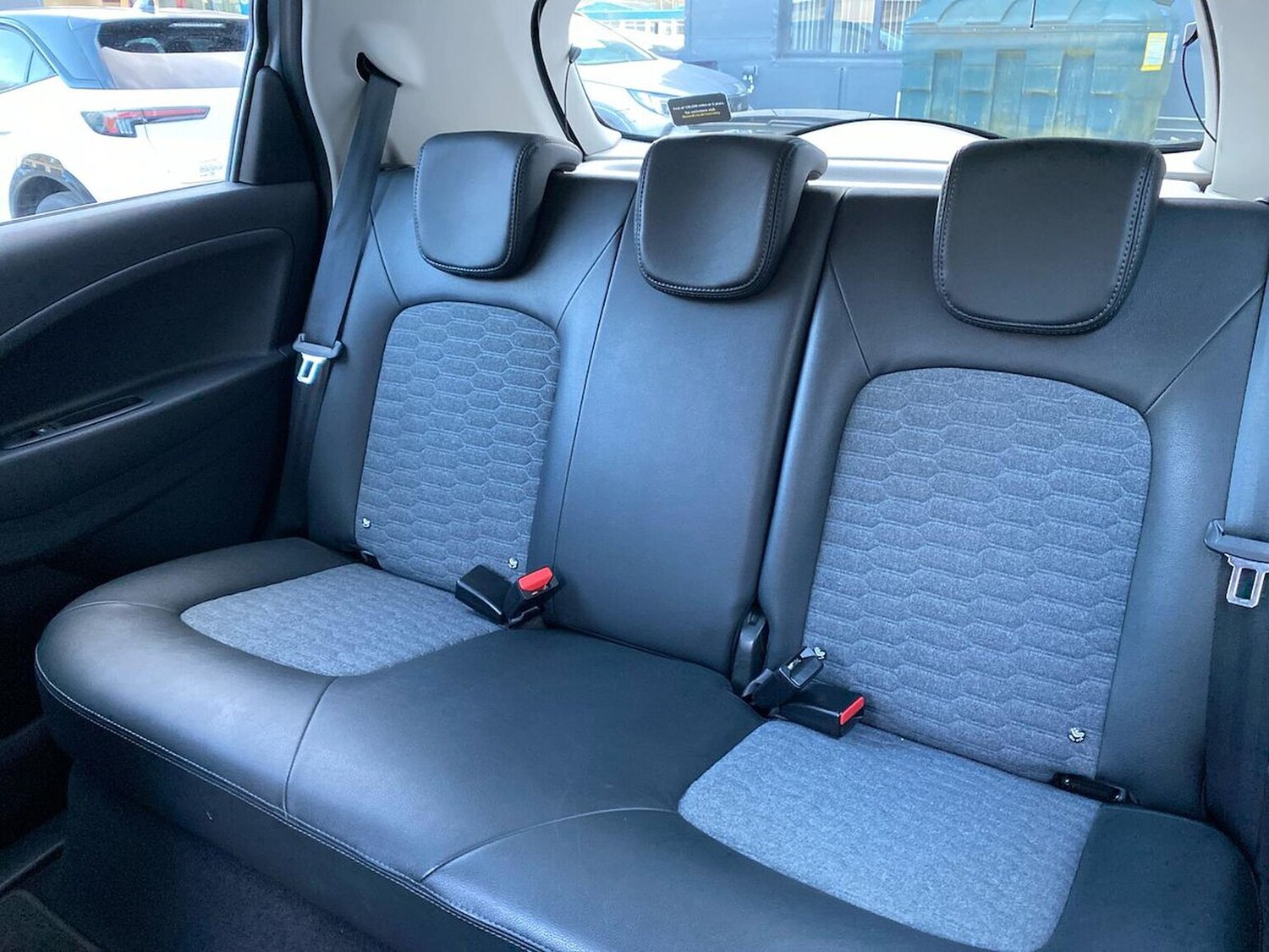 Used Renault Zoe 2022 for sale - 76643500: Photo 16