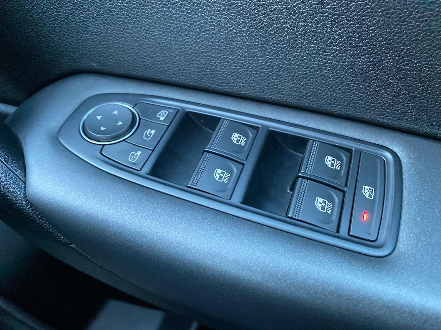 Used Renault Captur 2021 for sale - 76932273: Photo 21