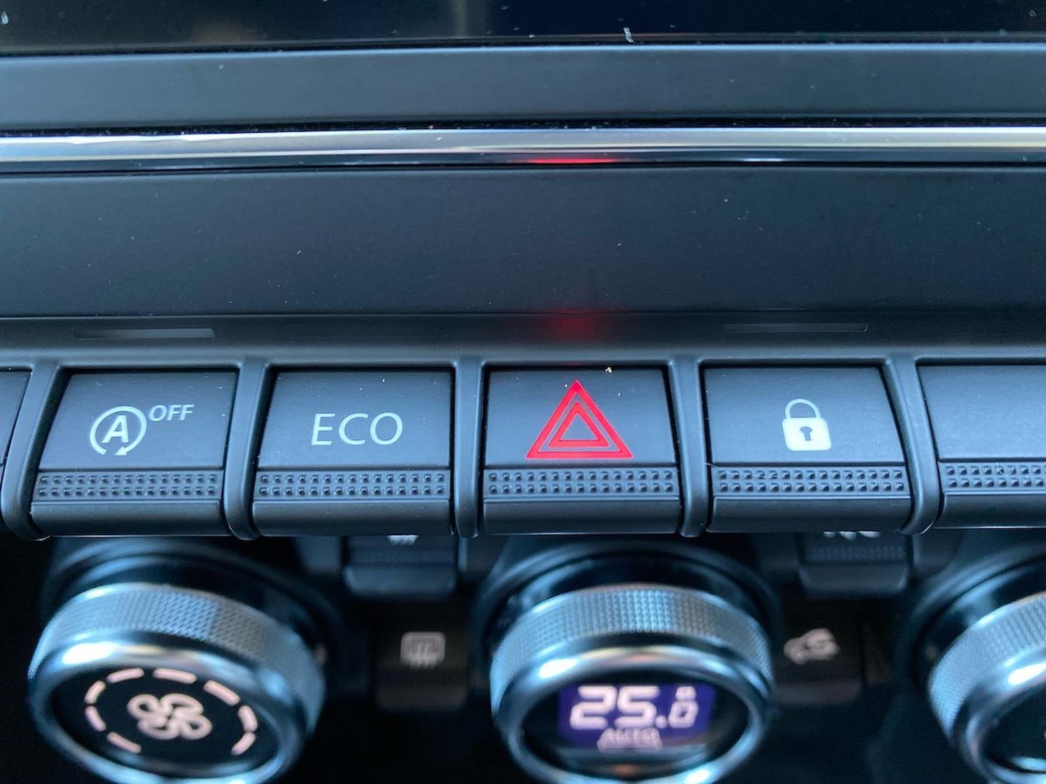 Used Renault Captur 2021 for sale - 76932273: Photo 22