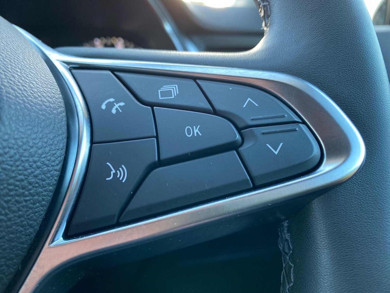 Used Renault Captur 2021 for sale - 76932273: Photo 26