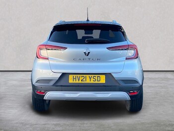 Used Renault Captur 2021 for sale - 76932273: Photo