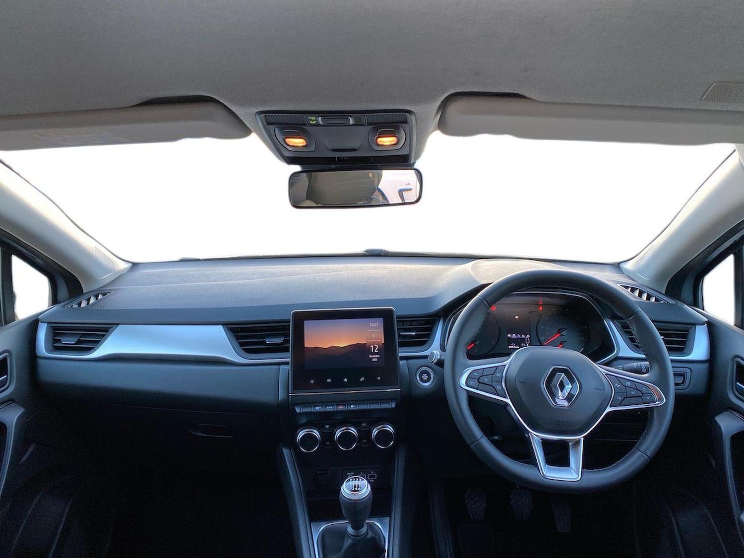 Used Renault Captur 2021 for sale - 76932273: Photo 8